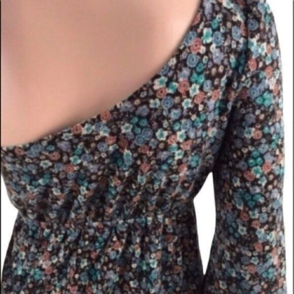 Judith March one bell sleeve one sleeveless sleeve floral dress size small - Picture 5 of 7